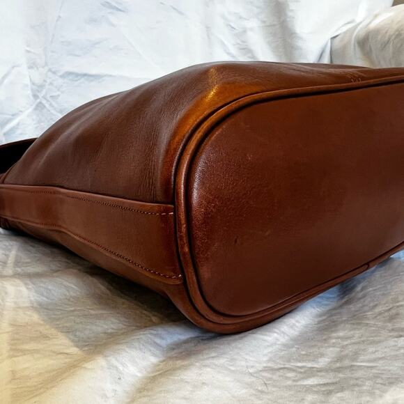 Vintage Coach Whitney Bag #4115 – Glove Tanned Leather Crossbody - Picture 10 of 15